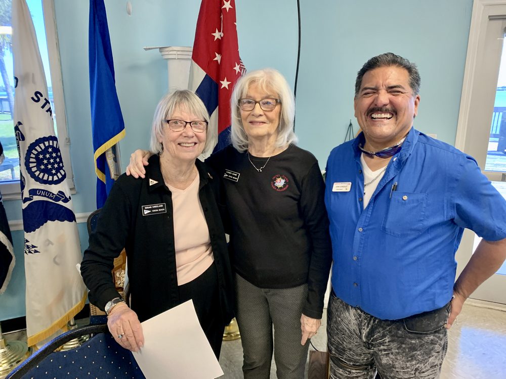 Social before meeting